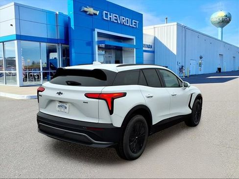 New 2026 Chevrolet Blazer EV LT image 3
