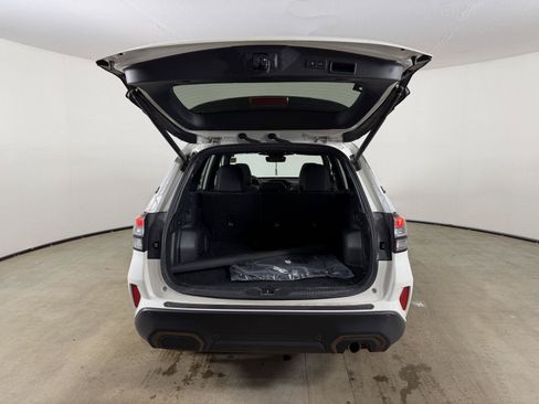 Used 2025 Subaru Forester Sport AWD/4WD image 9
