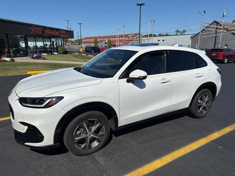 Certified 2023 Honda HR-V EX-L image 1