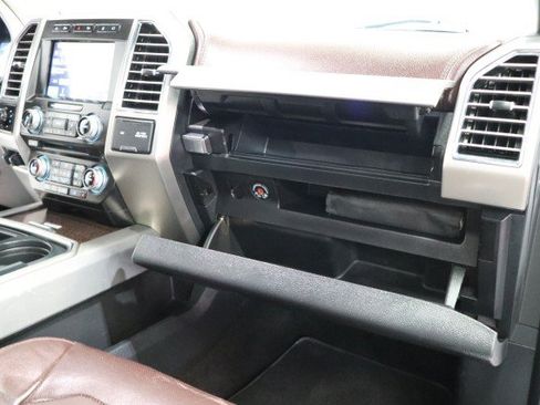 Used 2017 Ford F350 Platinum w/ Platinum Ultimate Package AWD/4WD image 66