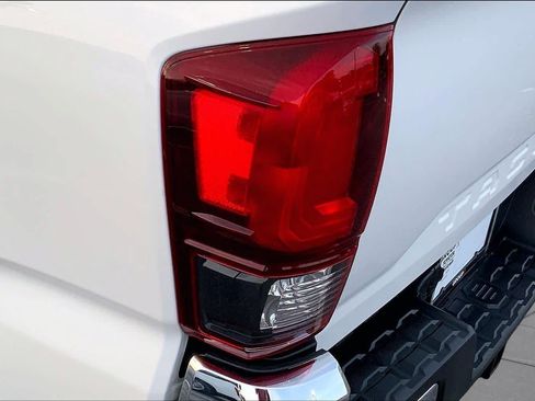 Used 2023 Toyota Tacoma SR5 RWD image 27
