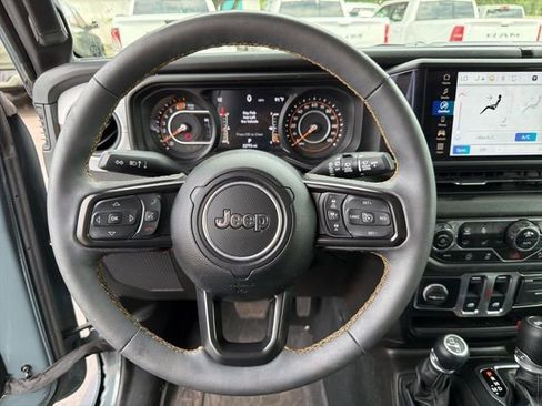 Used 2024 Jeep Wrangler Sport S image 18