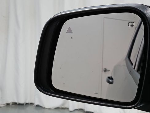 Used 2020 Dodge Durango GT image 27