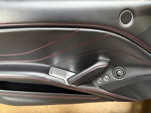Used 2015 Ferrari California T RWD image 19