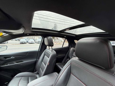 Used 2022 Chevrolet Equinox RS w/ RS Leather Package image 20