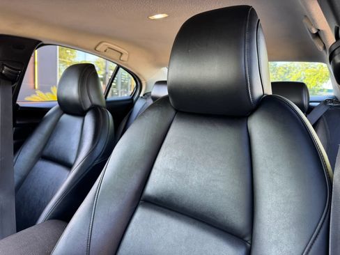 Used 2021 MAZDA MAZDA3 s FWD image 15