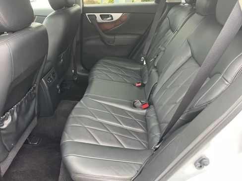 Used 2014 INFINITI QX70 AWD image 12