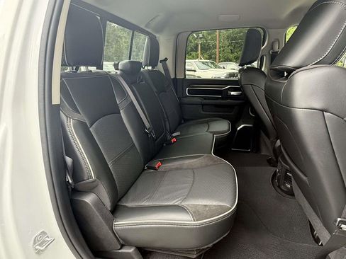 Used 2024 RAM 2500 Laramie AWD/4WD image 10