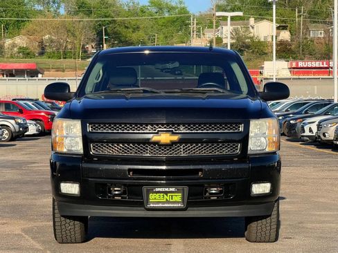 Used 2011 Chevrolet Silverado 1500 LT w/ All-Star Edition AWD/4WD image 4