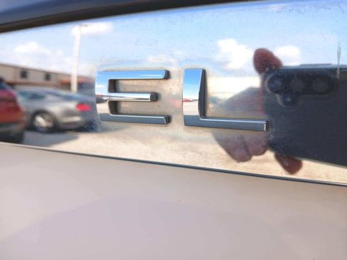 Used 2016 Ford Expedition EL XL image 18