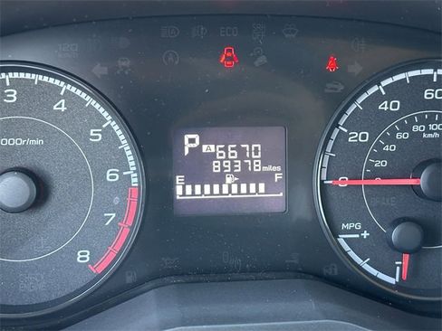 Used 2018 Subaru Crosstrek 2.0i Premium w/ Moonroof Package image 15