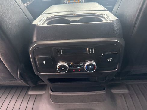 Used 2020 Ford Expedition Limited w/ Equipment Group 302A RWD image 27