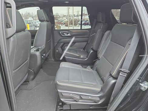 Used 2023 Chevrolet Tahoe Premier image 15