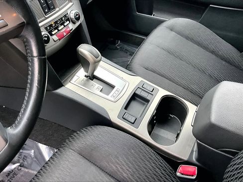 Used 2011 Subaru Outback 2.5i Premium w/ All-Weather Pkg image 16