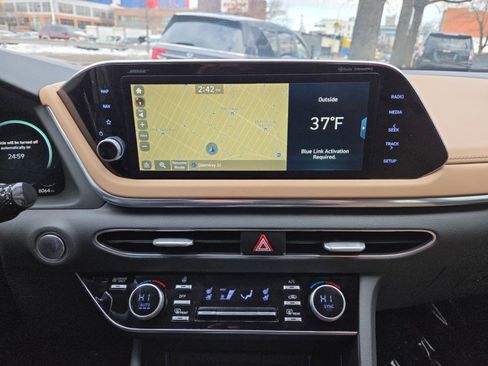 Used 2021 Hyundai Sonata Limited image 12