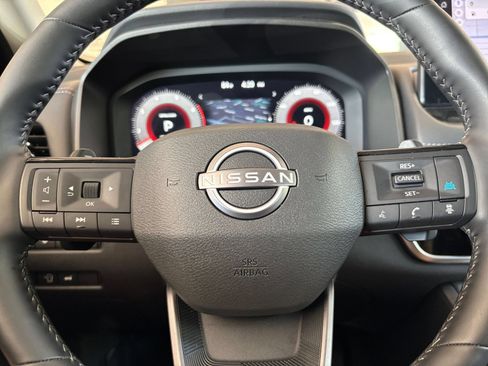 Used 2026 Nissan Rogue SL FWD image 31