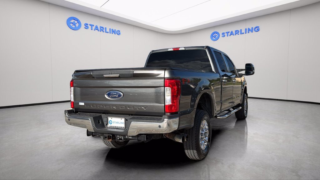 Used 2018 Ford F250 XLT w/ XLT Premium Package AWD/4WD image 8