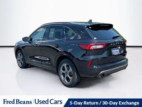 Used 2023 Ford Escape ST-Line w/ Tech Pack #1 AWD/4WD image 6