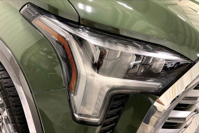 Used 2022 Toyota Tundra 1794 Edition w/ Advanced Package AWD/4WD image 28