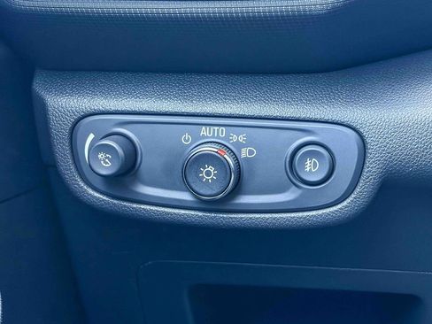 Used 2023 Chevrolet TrailBlazer LT AWD/4WD image 47