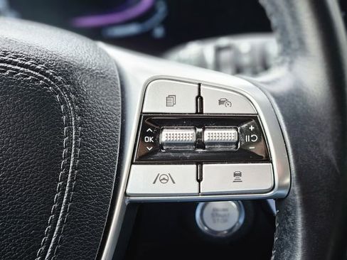 Used 2025 Kia Telluride S image 18