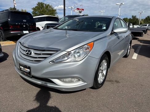 Used 2013 Hyundai Sonata GLS w/ Popular Equipment Pkg image 3
