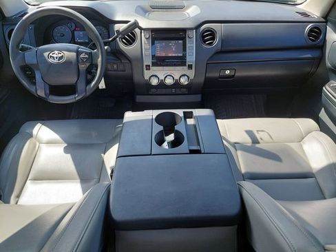 Used 2015 Toyota Tundra SR w/ Tow Package RWD image 3