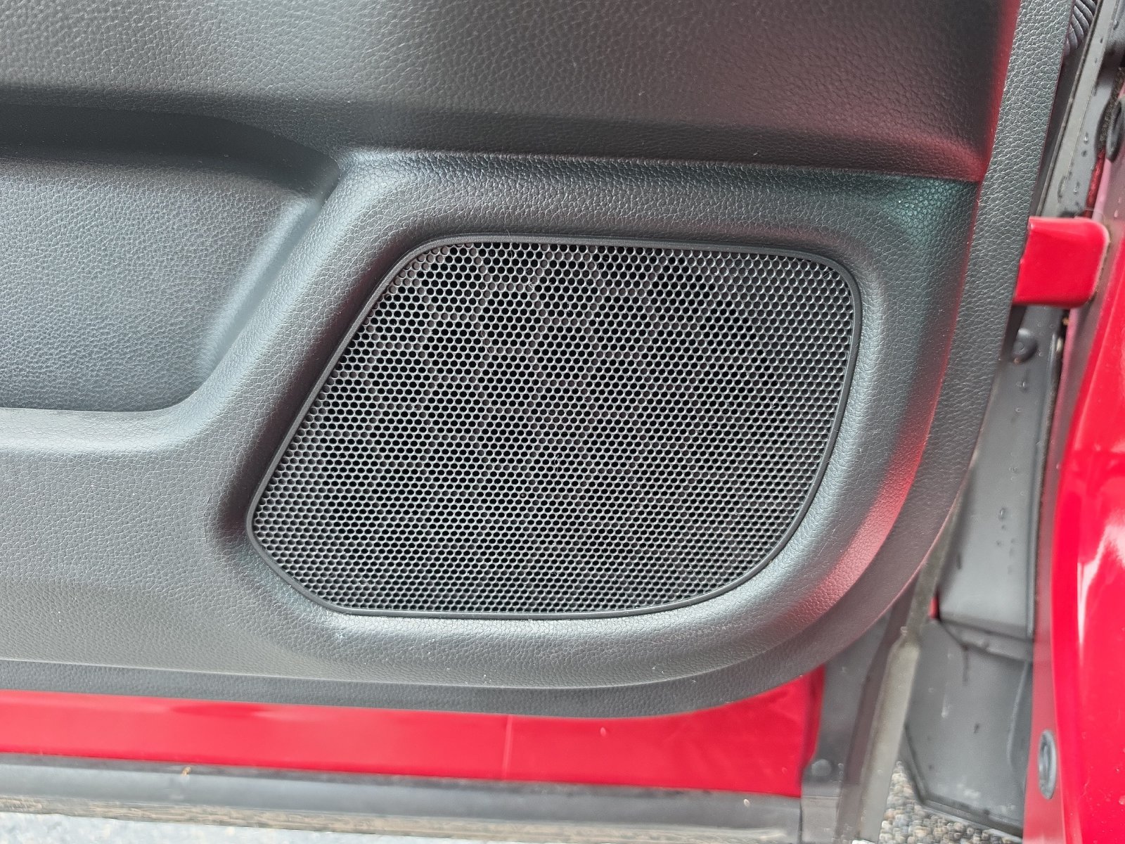 Certified 2025 Honda Pilot Black Edition image 15
