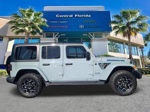 Certified 2023 Jeep Wrangler Sahara image 4