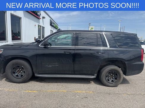 Used 2015 Chevrolet Tahoe 4WD image 2
