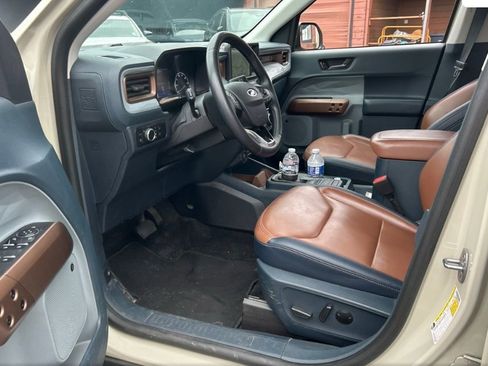 Used 2024 Ford Maverick Lariat FWD image 4