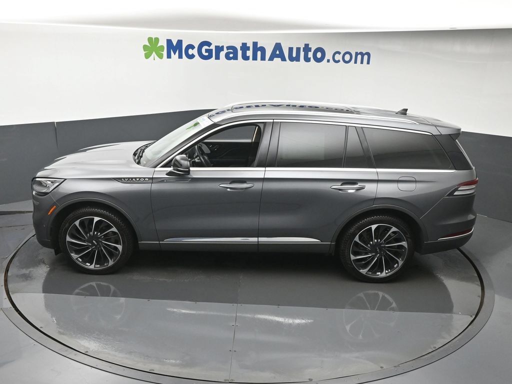 Used 2023 Lincoln Aviator Reserve w/ Equipment Group 201A AWD/4WD image 30