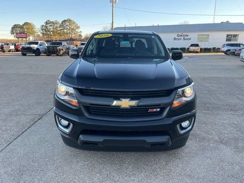 Used 2016 Chevrolet Colorado Z71 image 2