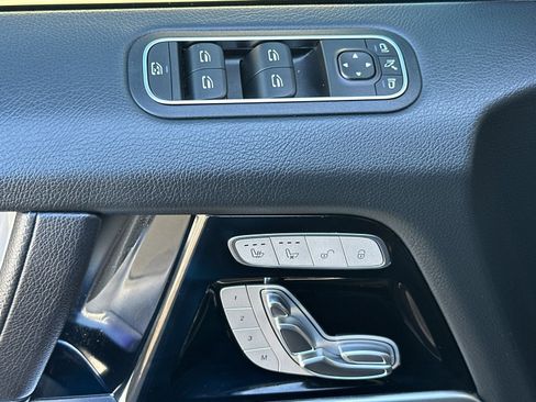Used 2021 Mercedes-Benz G 550 image 12