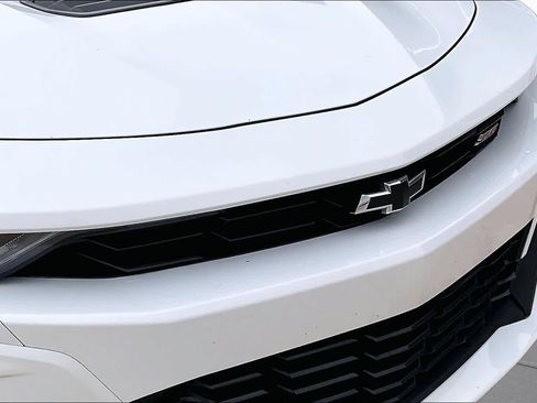 Used 2020 Chevrolet Camaro SS RWD image 29