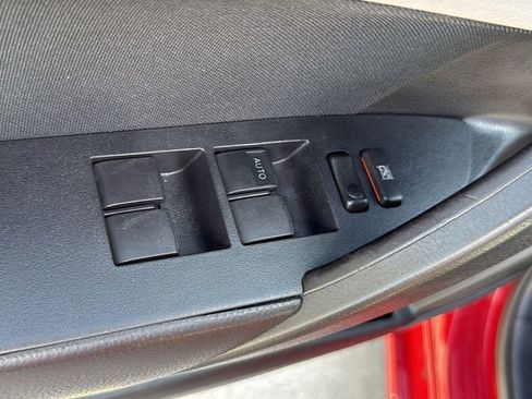 Used 2016 Toyota Corolla LE FWD image 20