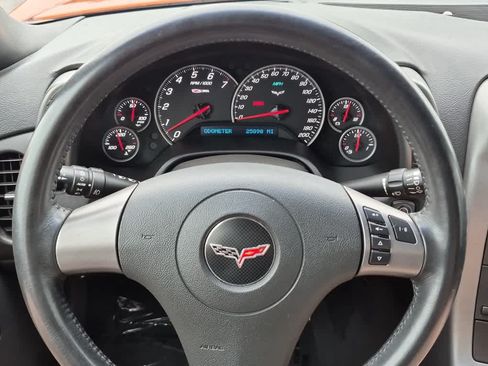 Used 2007 Chevrolet Corvette Z06 RWD image 12