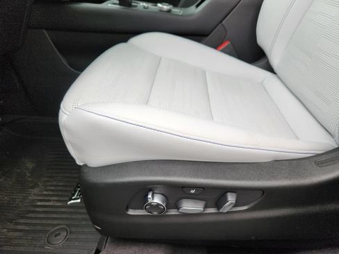 Used 2024 Cadillac XT4 Sport AWD/4WD image 10