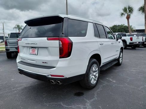 Used 2025 GMC Yukon Denali AWD/4WD image 5