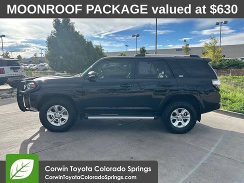 Used 2023 Toyota 4Runner SR5 Premium w/ Moonroof Package AWD/4WD image 4