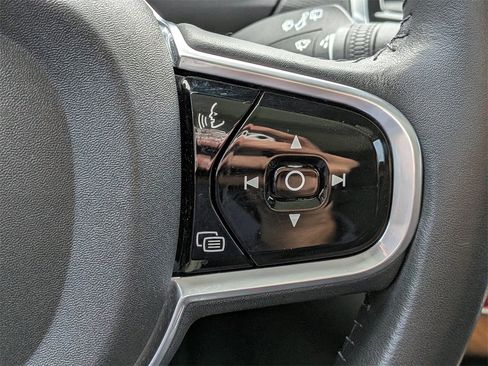 Used 2018 Volvo XC90 T6 Inscription w/ Convenience Package image 28