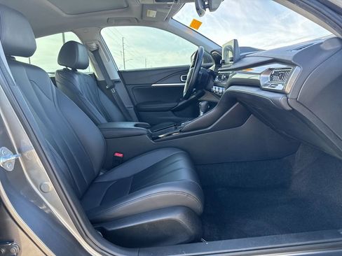 Used 2023 Acura Integra image 10