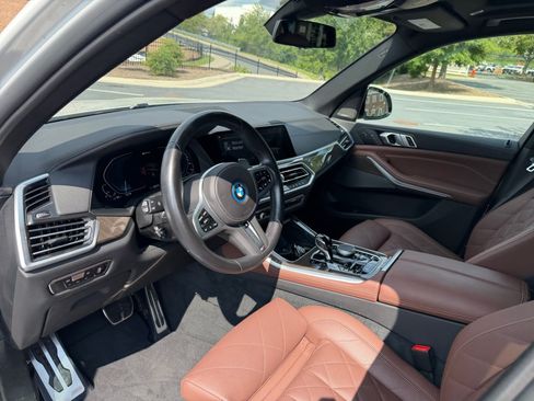 Used 2023 BMW X5 xDrive45e w/ M Sport Package AWD/4WD image 30