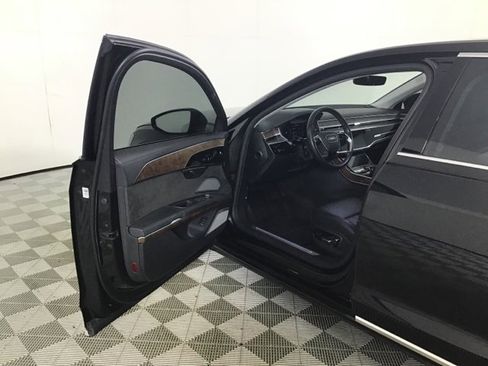 Used 2019 Audi A8 L 3.0T w/ Luxury Package image 10