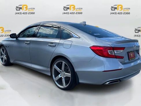 Used 2018 Honda Accord Sport image 7