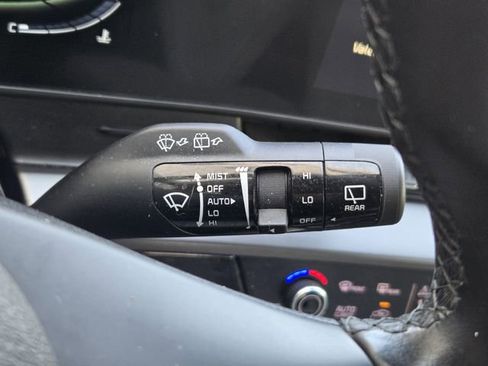 Used 2023 Kia Sportage EX image 27