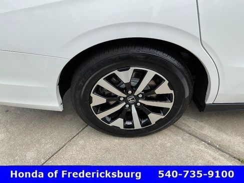 Used 2026 Honda Odyssey EX-L image 11