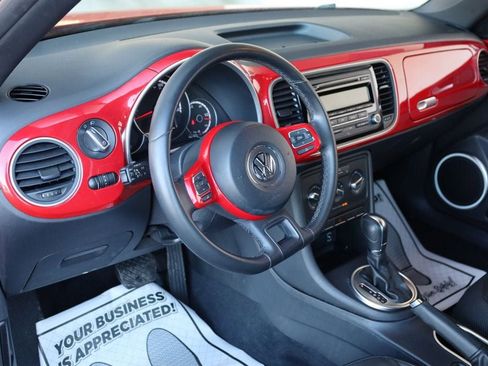 Used 2014 Volkswagen Beetle 1.8T image 14