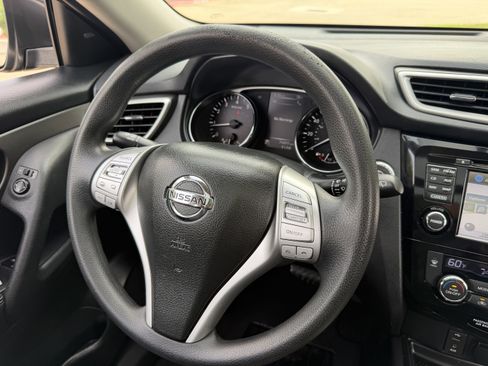 Used 2014 Nissan Rogue SV w/ SV Premium Package FWD image 27