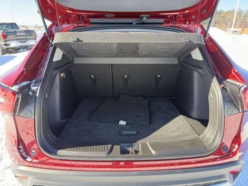 Certified 2025 Chevrolet Trax LT image 10